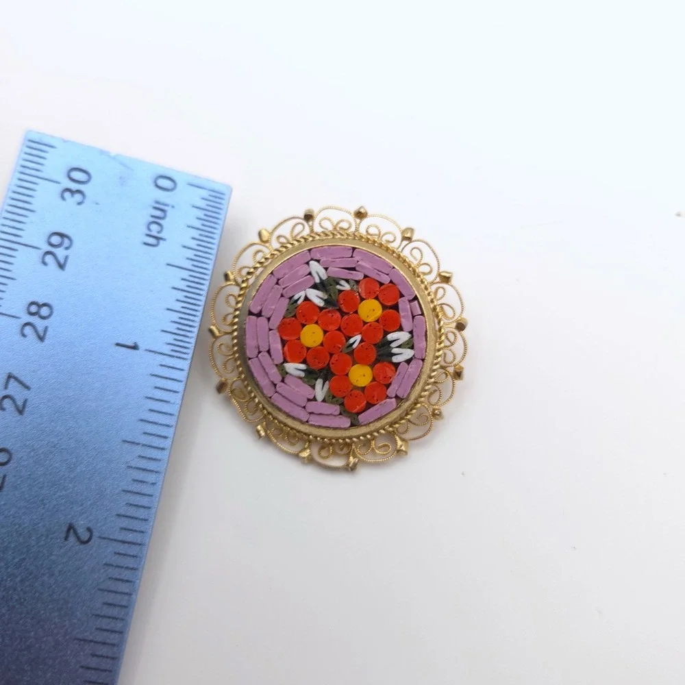 Vintage Italian Micro Mosaic Floral Brooch‎ Gold Tone Filigree Round Pin